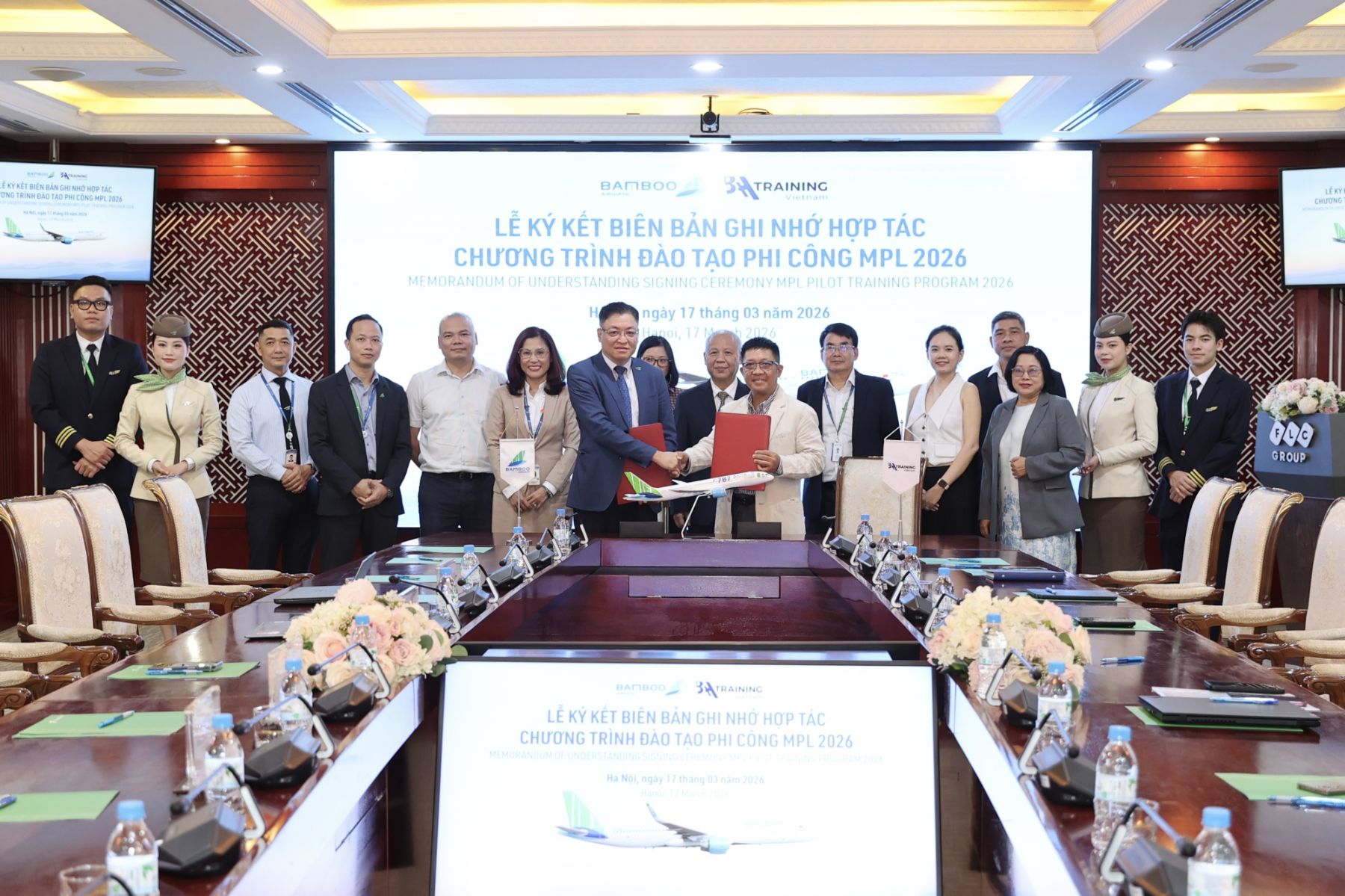 Bamboo Airways and BAA Training Vietnam Sign MOU to Strengthen Pilot Training Cooperation